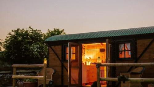 Nirvana Glamping - Foto 1