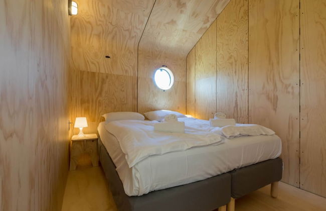 Tiny House in Zeeland Near Oranjezon Dunes - Photo 4