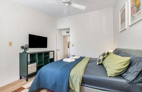 Bright King Bed Escape Pondview Half mile to Beach - Foto 20