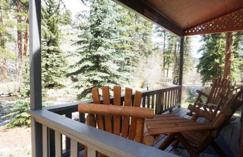 Riverfront Mountain Cottage Retreat - Foto 5