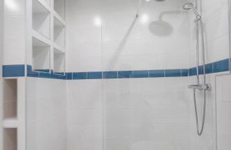 FRGK Victoria 4 Central Cannes 1BR Terrace, AC & Ultra-Fast Wi-Fi - Photo 21