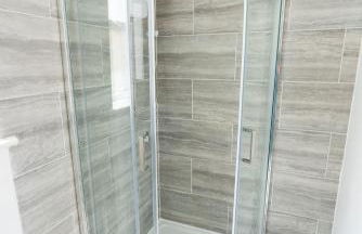 Beautiful en-suite room in a house with free on-street parking! - Foto 10