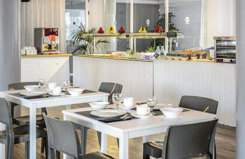 Apartamentos Vibra Tivoli - Photo 21