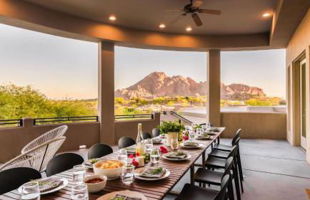 Julep by Avantstay Stylish 9 BR Estate w/ Mid-century Modern Decor - Foto 2