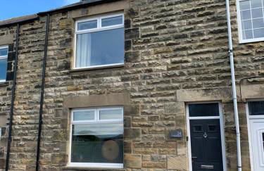 The Rockpool - private hot tub and sea views - Photo 29