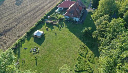 HAUS RINGGAU - Urlaub, Gemeinschaft und Erlebnis im Herzen von Deutschland - Foto 5, Garden