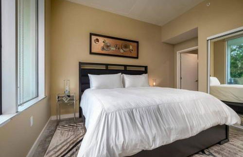 Stunning & Luxurious 2Bed 2Bath Open floor plan - Foto 8