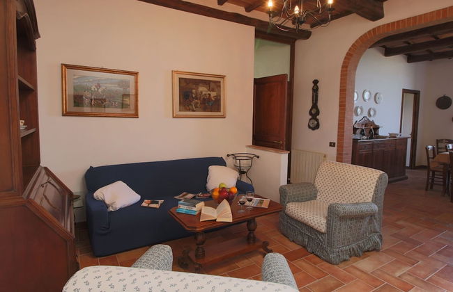 Spacious Tuscan Farmhouse - Foto 9