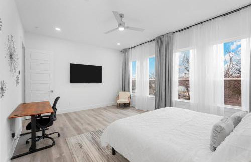 Modern 2BR l Pet-Friendly l Private Baths - Foto 15