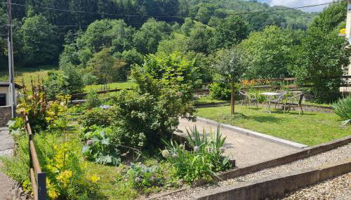 Le Chalet du Tanet spa sauna terrasse en Alsace - Foto 4, Garden, Garden view