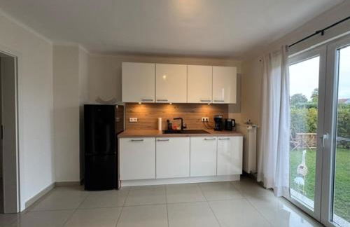 Moderne Erdgeschosswohnung und eigenem Garten für bis zu 4 Personen - Foto 8