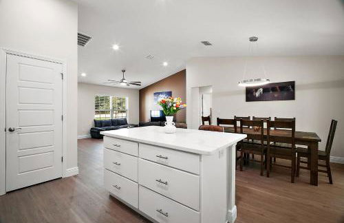 Brand New House Near WEC And FAST - Foto 9