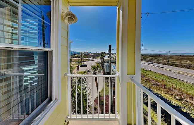 Pointe West 203 - Shore 2 Please - Photo 33