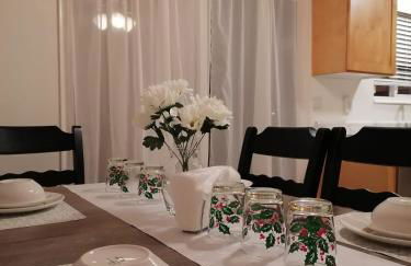 Beautiful home with your own entrance in Sandy - Foto 37