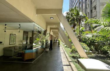 Frente Mar com garagem, Ar Condicionado e WI-FI grátis em Santos - Foto 5