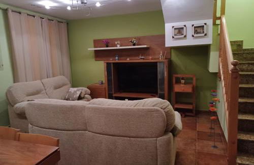 CASA MUY CERCA DE LA PLAYA a - Photo 3