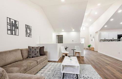 New Spacious 4 Bed 3 Bath Home Near St Louis St Charles - Foto 28