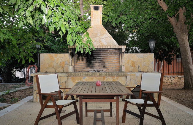 Family Maisonette with Pool near Beach - Foto 33