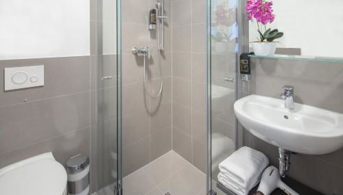 TRIO Apartment Hotel Berlin - Foto 4, Shower
