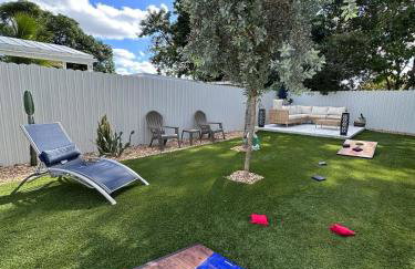 Oasis Yard -Pool-Jets-Game Room-BBQ-Relaxing - Foto 11