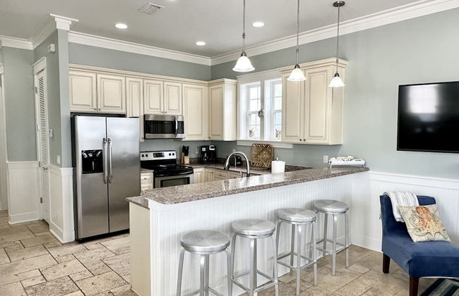 Sea View Play 3 Bedroom Home by RedAwning - Photo 15