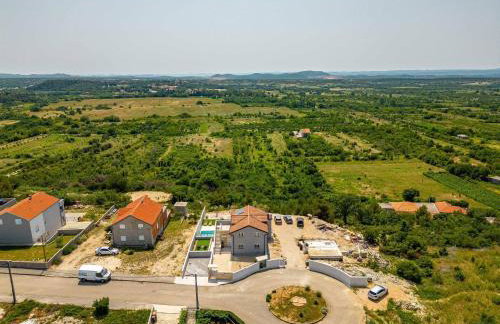 MY DALMATIA - Villa Pezer with heated swimming pool, sauna and Jacuzzi - Foto 53