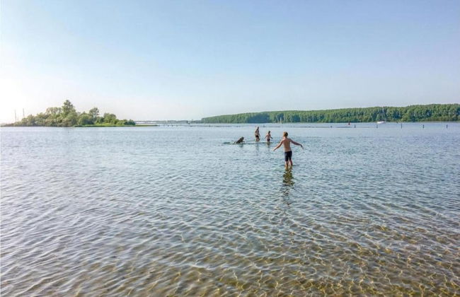 Villa by Lake Veere With Sauna and Terrace - Foto 27