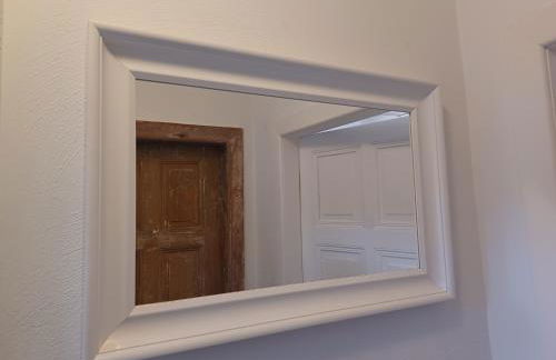 Ehemalige Bibliothek Apartment für 2 mit Küche Kamin Netflix Parken und Hofladen - Foto 28