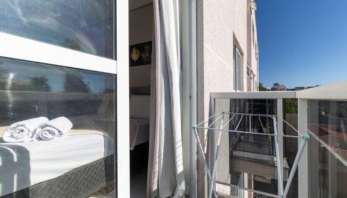 Studio com ótima localização e decorado! 5 - Foto 4