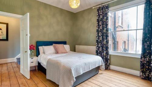 6BR Luxury Beach House Hot Tub & Sea Views - Foto 3