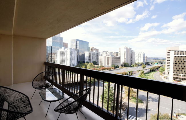 Crystal City Modern Apt w Gym - Foto 28