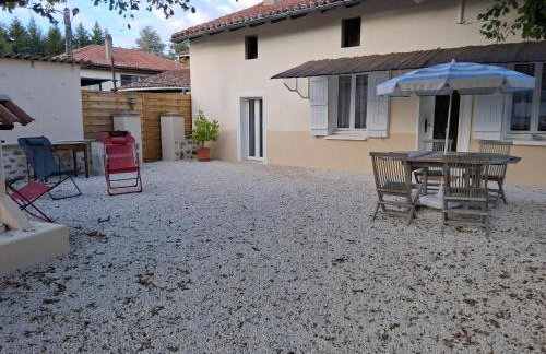 les noisetiers de verinas - Foto 1