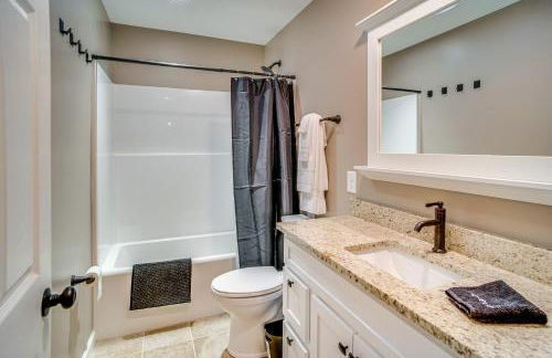 Home 14 Mi to Highpoint Health with Fenced Yard! - Foto 15