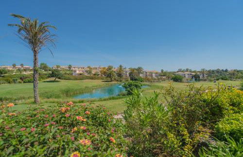 Beautiful Villa on Boavista Golf Resort - Daily Service & Spa Access - Foto 37