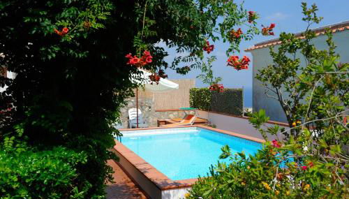 Villa Miramare, piscina e parcheggio a Conca dei Marini - Foto 1