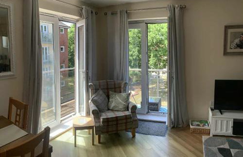 Stylish Apartment Sleeps 6, 2 Bed, 2 Bath, Free Parking & WIFI, Nr NEC & Uni - Foto 22
