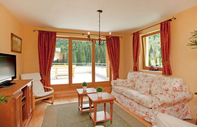 Chalet in Saalbach Near Ski Lift & Sauna - Foto 11