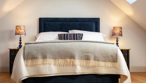 The Studio - Photo 3