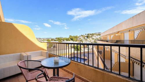 Bonito Apartamento en Moraira a 5 min de la Playa - Foto 2