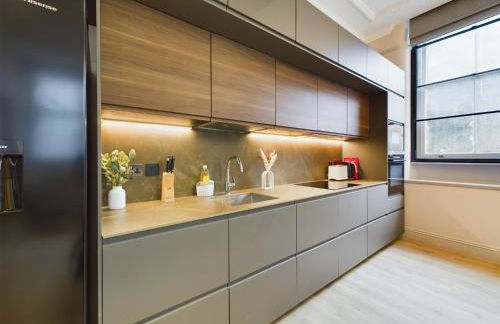 Luxury Stunning 2bedroom city centre - Foto 26