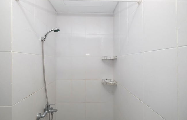 Comfy And Homey 2Br At Patraland Urbano Apartment - Foto 10