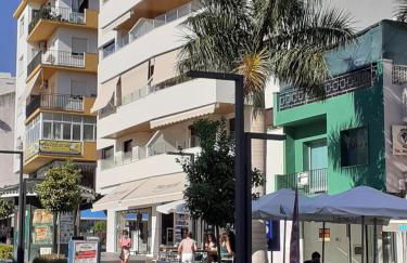 Modern Apartment in the center of San Pedro de Alcantara, Marbella - Photo 2