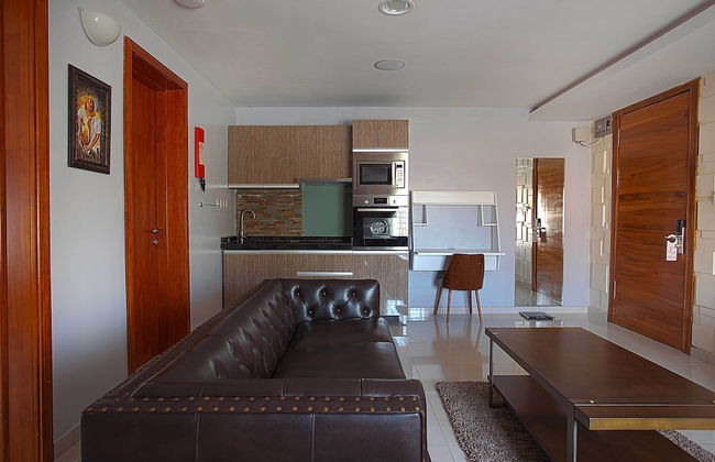 H21 Apartments & Lounge - Photo 20