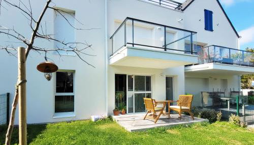 Ty ravissant - Les Gîtes de la Côte d'Amour - Foto 3, Garden view