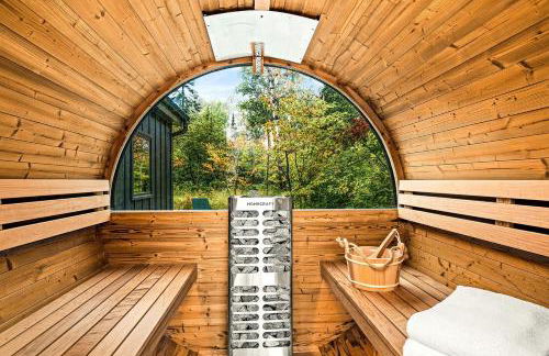 Gorgeous Cabin with Private Sauna for a Romantic Glamping Getaway in Duluth, Minnesota - Foto 4