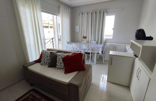 Apartamento para 6 pessoas custo benefício a 7 km da praia - Foto 35