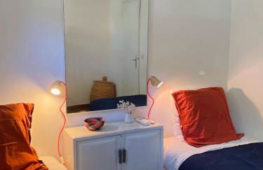 Charmant T3 au milieu des pins, terrasse sud, vue mer, plage à pieds, fibre et garage privé inclus - Foto 15