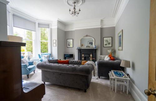 Stunning 4 bedroom house in Wadebridge, Cornwall - 2 living rooms and superking beds - Foto 7