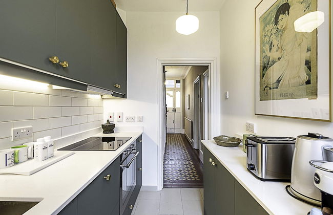 Beautiful Three Bed Abode Near Dollis Hill - Foto 26