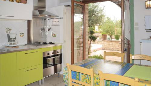 Lovely Home In Gordes With Kitchen - Photo 3